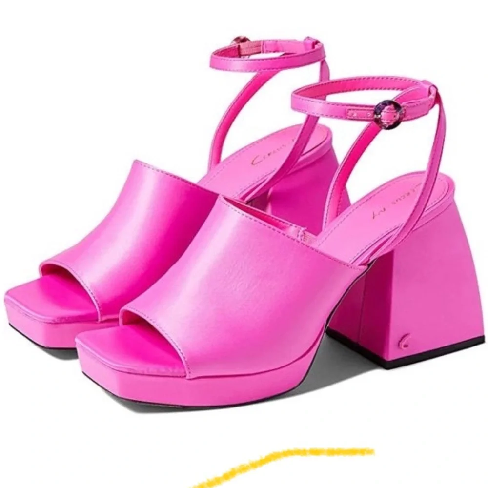 Circus by Sam Edelman Fuchsia Platform Heels